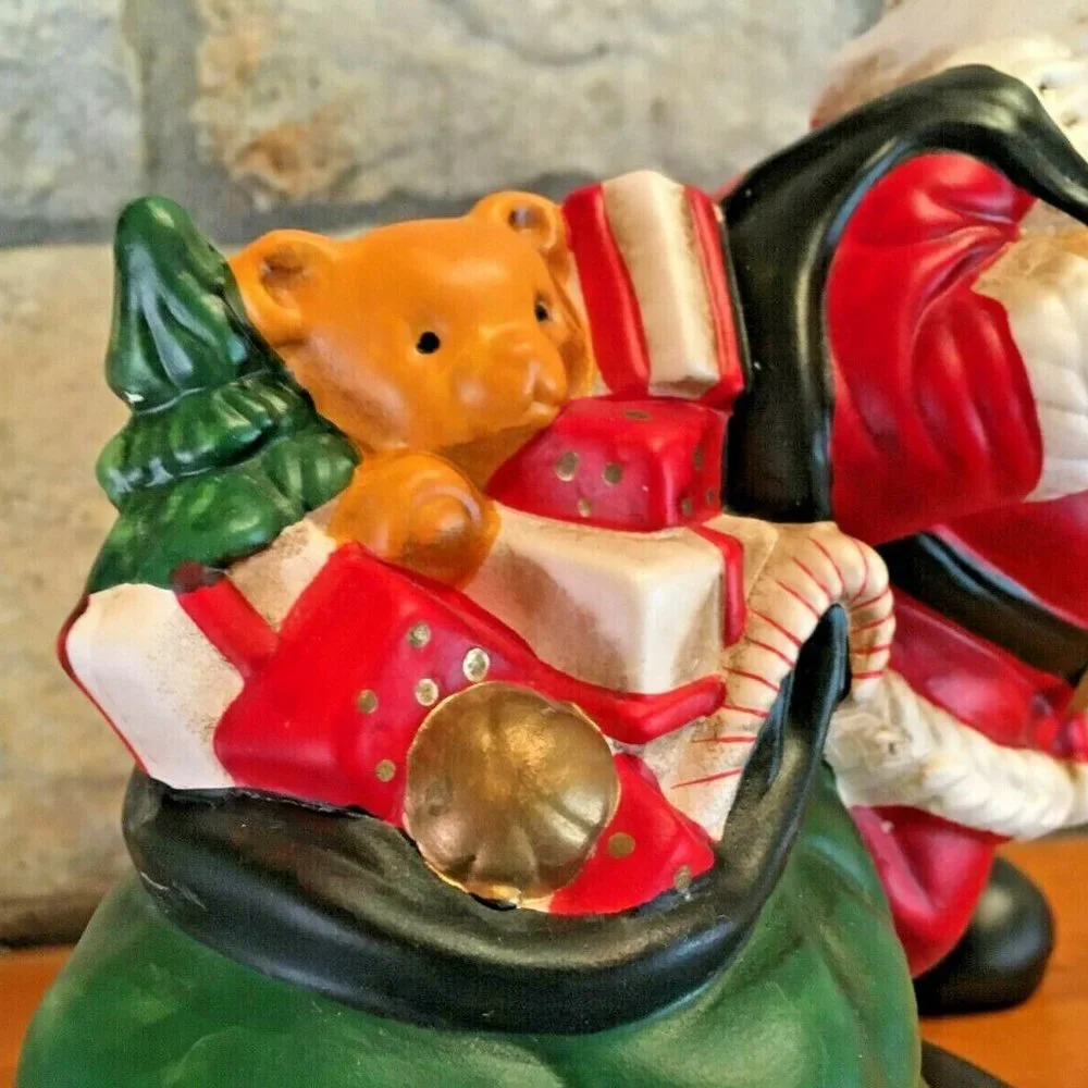 Vintage Ceramic SANTA Claus is Coming to Town MUSIC BOX Toy Bag Musical